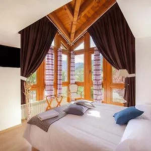 https://bb-la-lluna.andorra-la-vella-hotels.net