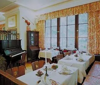 **  Hotel Der Tannenbaum München Deutschland