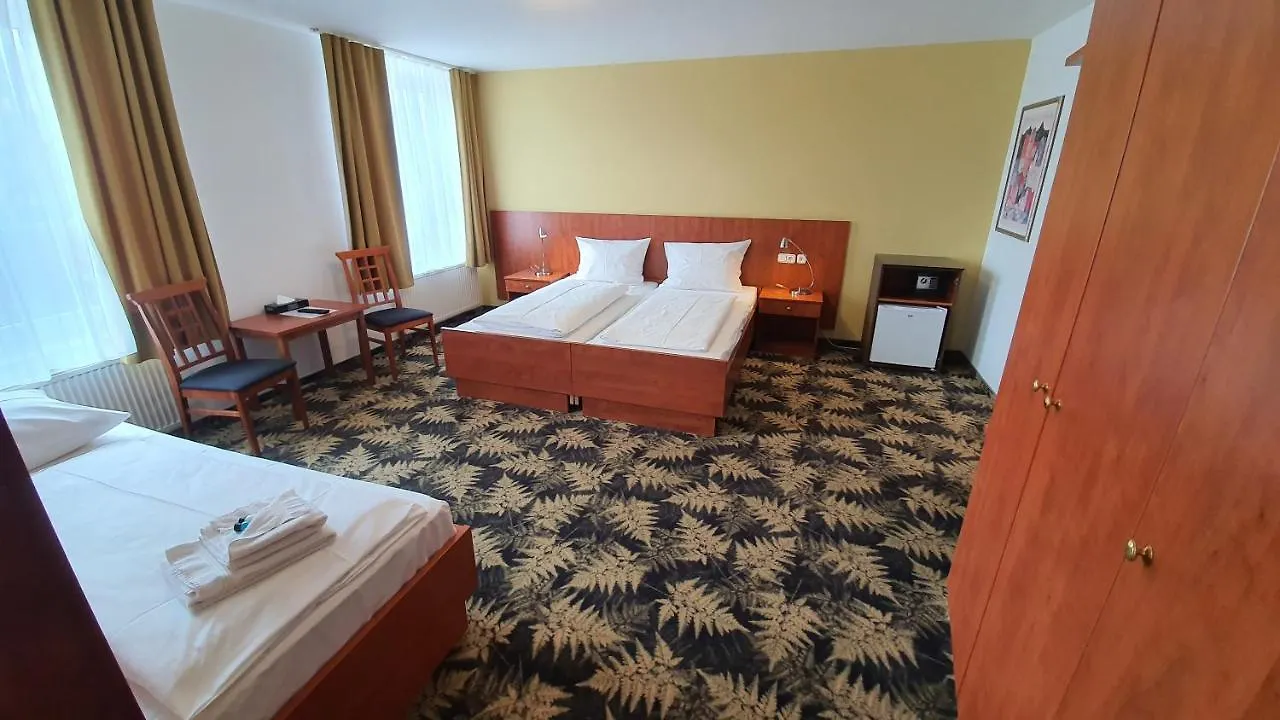 **  Hotel Der Tannenbaum München Deutschland
